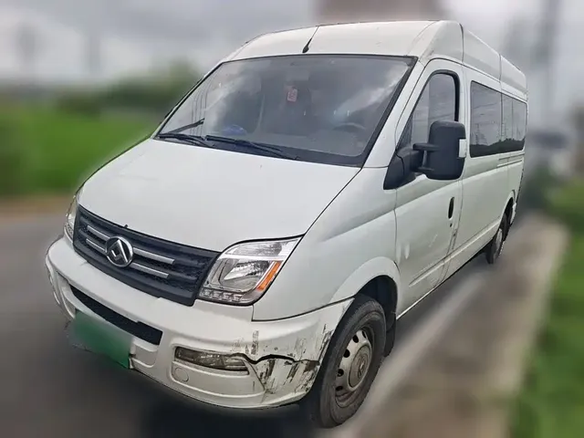 SAIC Maxus Xintu V80 2023 2.0T Manual Classic Aoyun Long Wheelbase Medium Roof 6/7/8/9 Seats