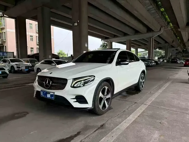 Mercedes-Benz GLC Coupe 2017 GLC 200 4MATIC Coupe SUV