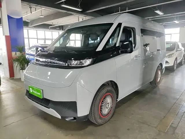 Yuan Cheng Farizon Super VAN 2025 Journey Edition Action Pack 68kWh