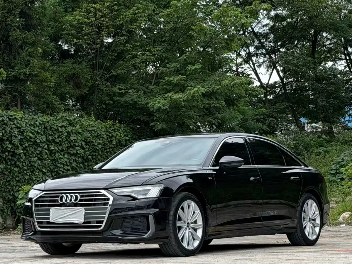 Audi A6L 2022 45 TFSI Premium Elegance