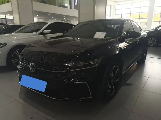 Volkswagen Passat 2024 380TSI Starlight Dragon Soaring Edition