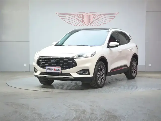 Ford Escape 2020 EcoBoost 245 2WD Premium Edition