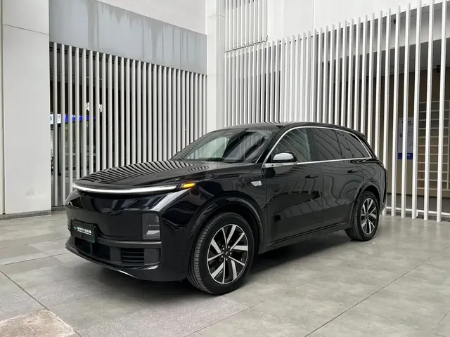 Li Auto Li L8 2024 Pro