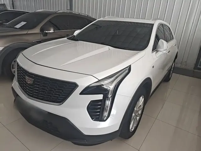 Cadillac XT4 2022 28T FWD Style