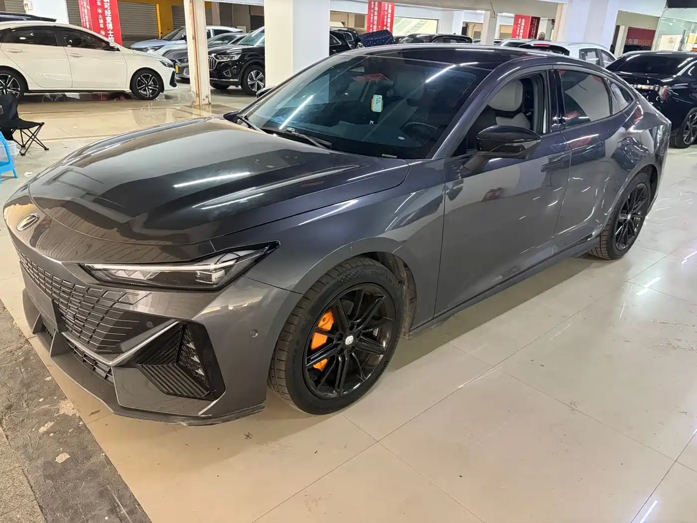 Changan UNI-V 2022 1.5T Premium Model