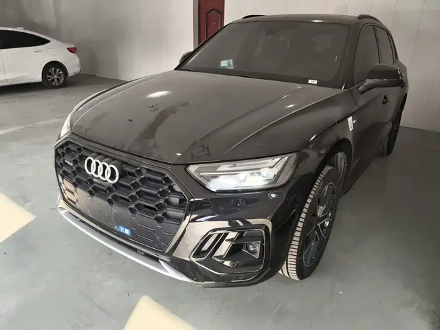 Audi Q5L 2024 Model 45 TFSI Luxury Dynamic