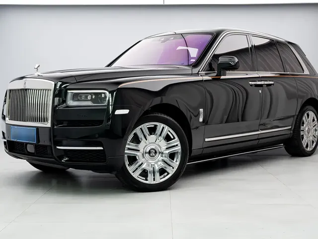 Rolls-Royce Cullinan 2024 4-Seater