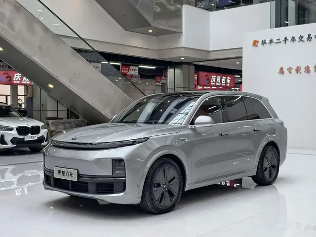Li Auto Li L8 2024 Pro