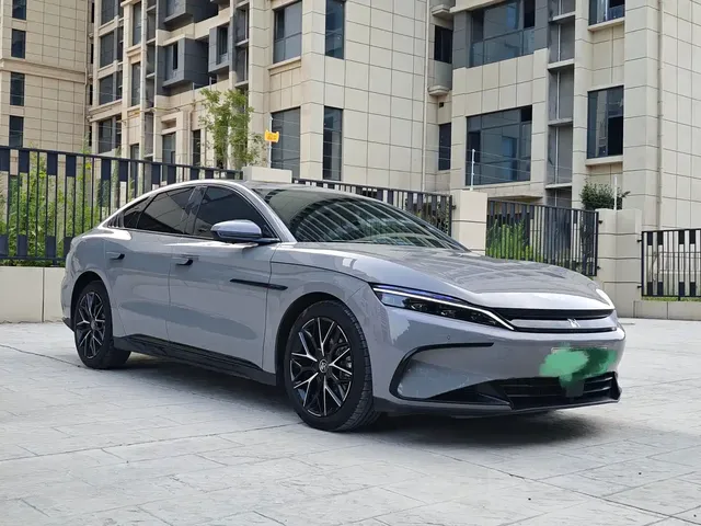 BYD Han 2025 DM-i 125KM Honor
