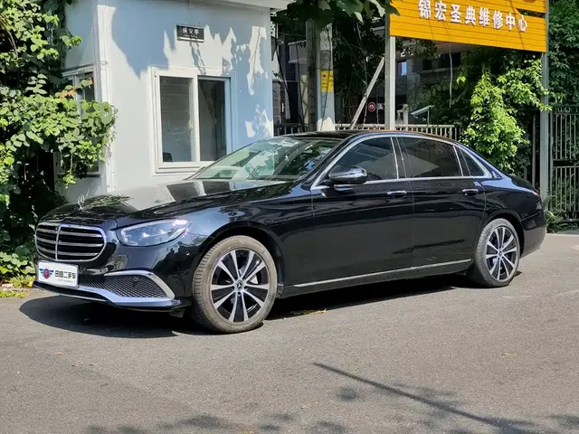 Mercedes-Benz E-Class New Energy 2022 Facelift II E 350 e L Plug-in Hybrid Sedan