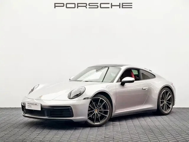 Porsche 911 2023 Carrera 3.0T