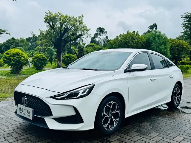 MG 5 2021 Facelift 180DVVT CVT Youth Luxury Edition