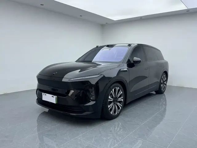 NIO ES8 2024 75kWh