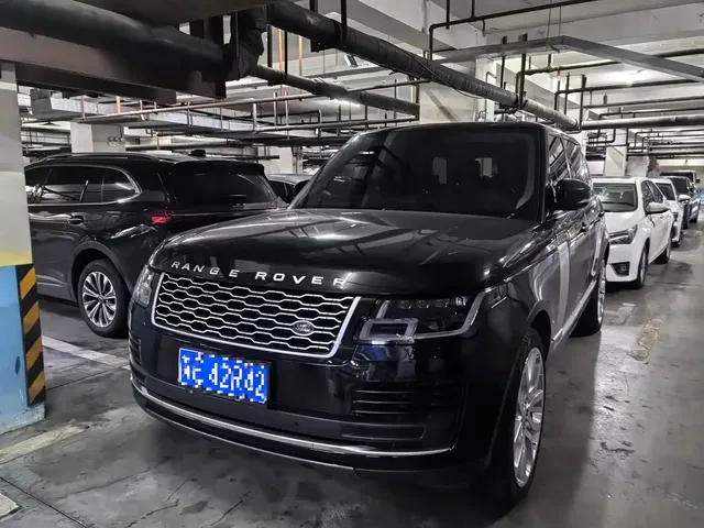Land Rover Range Rover 2021 3.0 L6 Heritage Extended Classic Edition