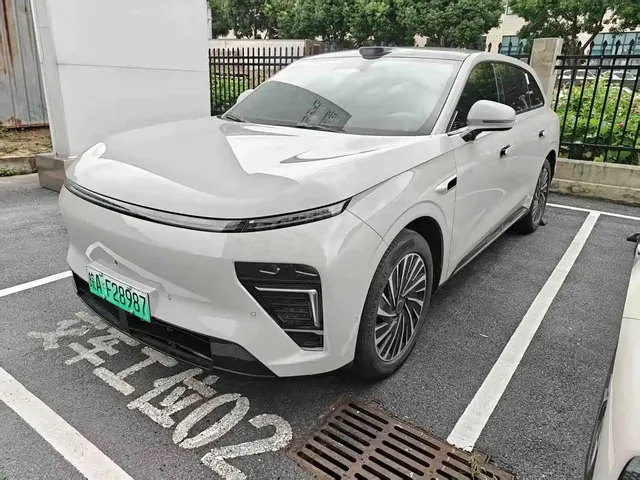 Exeed Exlantix ET 2025 Model EREV 240 Max 4WD Urban Assist