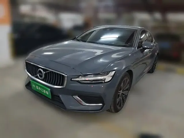 Volvo S60 2022 B4 Smart Vision Luxury Edition