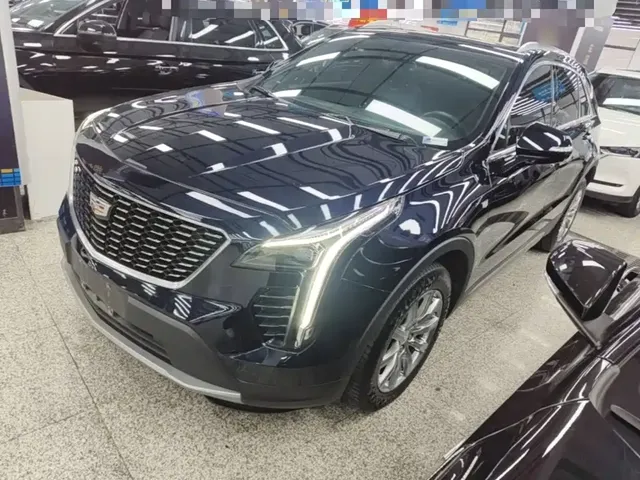 Cadillac XT4 2021 28T FWD Premium Edition