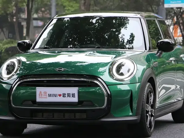 MINI MINI 2023 1.5T COOPER Artist 5-Door