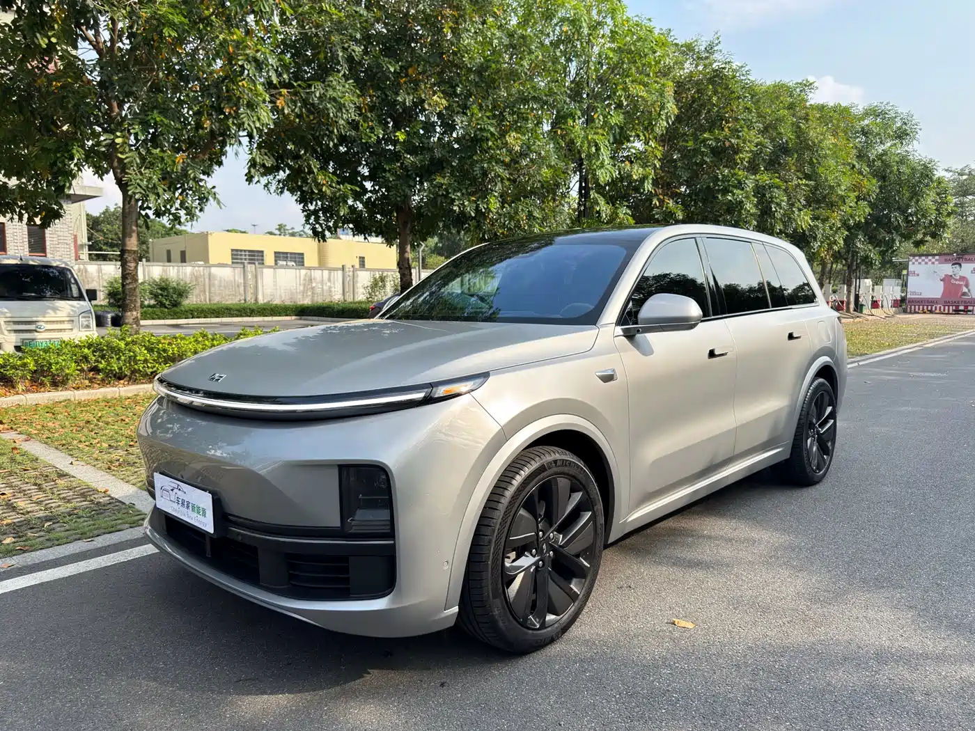 Li Auto Li Xiang L9 2023 Model Pro