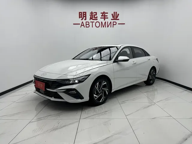 Hyundai Elantra 2023 1.5L CVT GLX Elite Edition