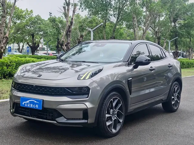 Lynk & Co 05 2020 2.0TD 2WD Shine Halo