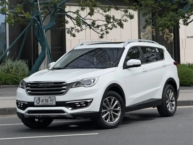 Jetour X70 2020 1.5T DCT Joy 5-seater