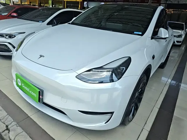 Tesla Model Y 2024 Long Range AWD