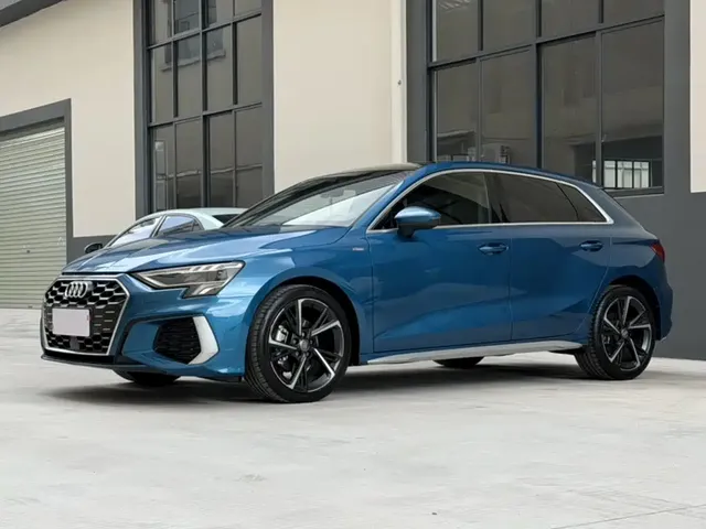 Audi A3 2021 Sportback 35 TFSI Fashion Sport