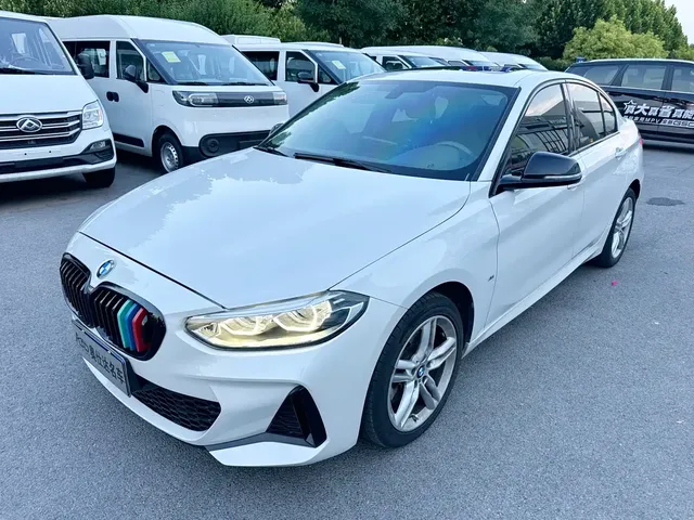 BMW 1 Series 2022 120i M Sport Shadow Edition