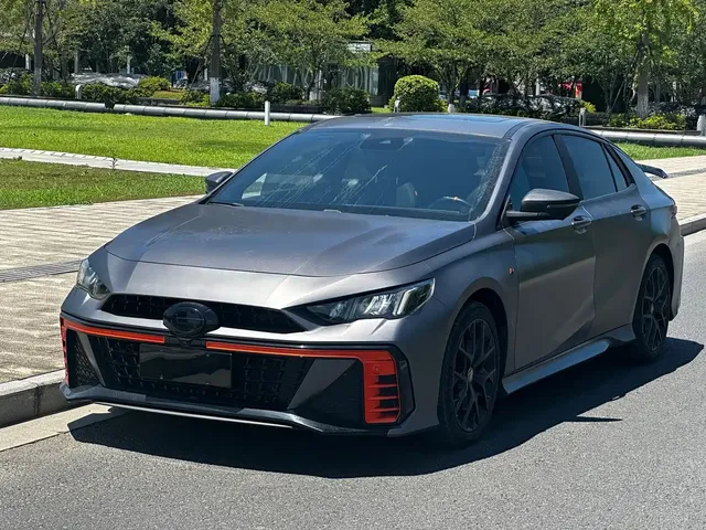 GAC Trumpchi Emkoo 2022 270T DCT J16 R-style Track Edition