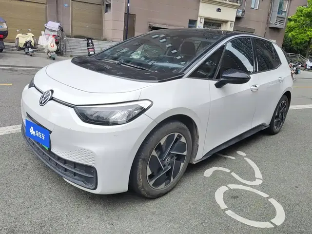 Volkswagen ID.3 2025 Smart Outstanding Edition