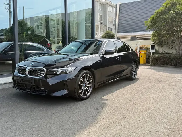 BMW 3 Series 2025 325Li M Sport Package