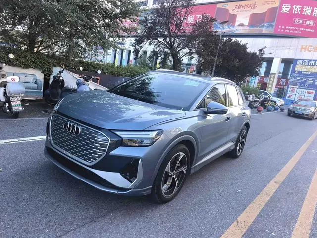 Audi Q4 e-tron 2024 40 e-tron Creation Edition