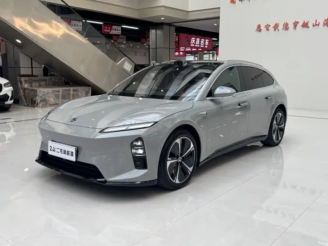 NIO ET5T 2025 75kWh Touring