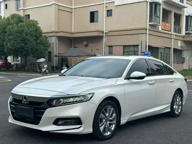 Honda Accord 2018 260TURBO Luxury Edition China V