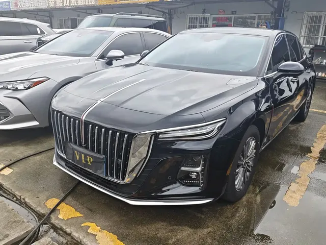 Hongqi H5 2025 1.5T DCT Qiyue 500,000 Units Commemorative Edition