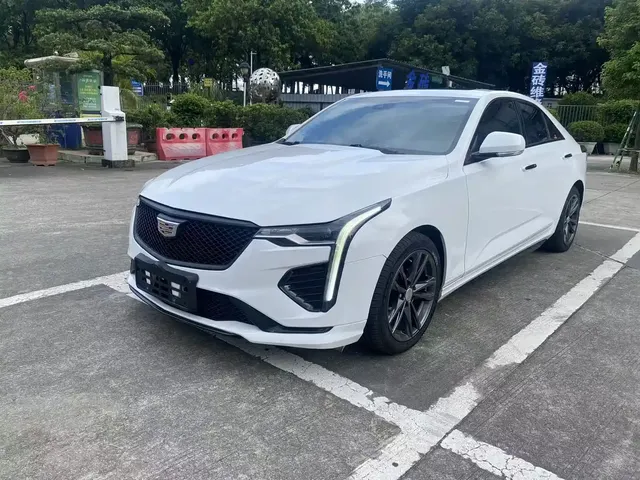 Cadillac CT4 2021 28T Fashion Edition