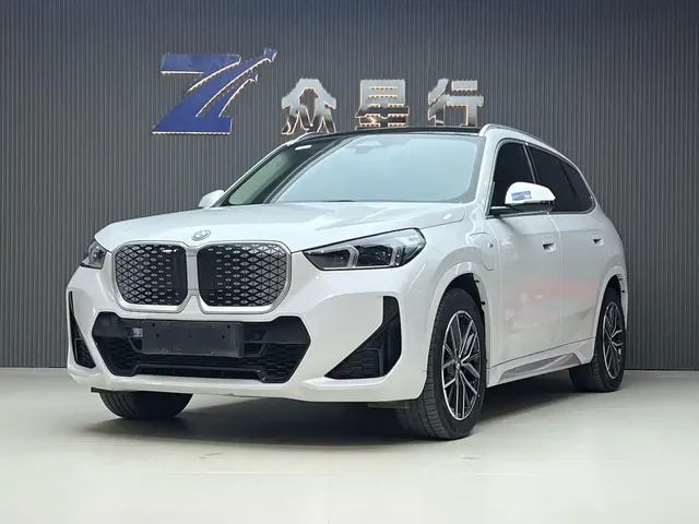 BMW iX1 2023 eDrive25L M Sport Package