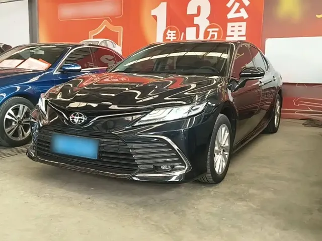Toyota Camry 2021 2.0G Luxury Edition