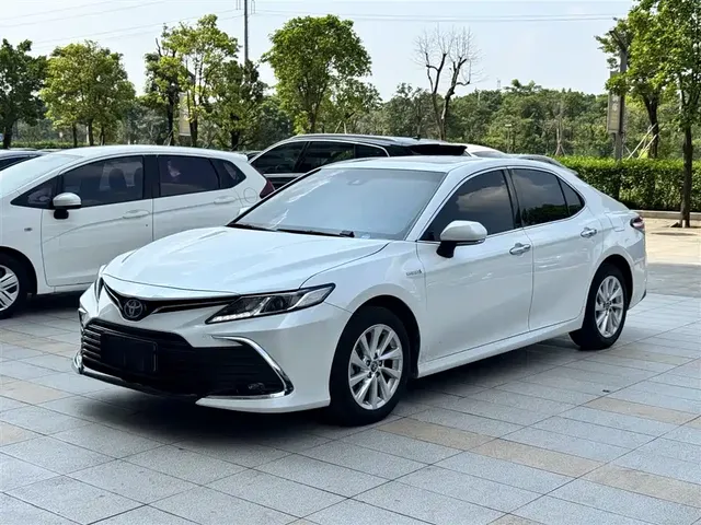 Toyota Camry 2023 2.0S Knight Edition