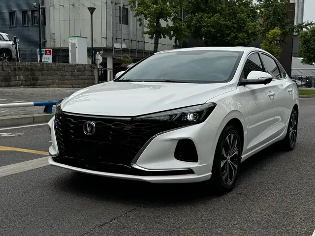 Changan Eado 2021 PLUS Blue Whale NE 1.4T GDI DCT Flagship
