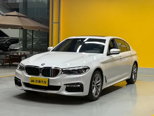 BMW 5 Series 2018 525Li M Sport Package