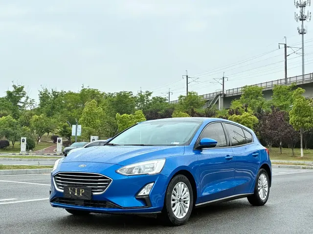 Ford Focus 2019 Hatchback EcoBoost 180 Automatic Fengchao