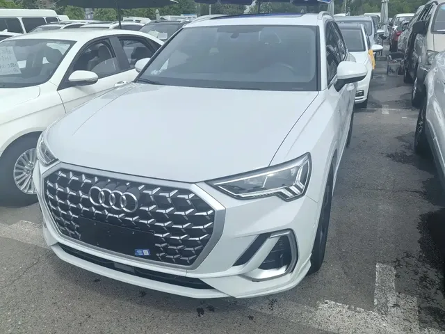 Audi Q3 2024 35 TFSI Fashion Sport