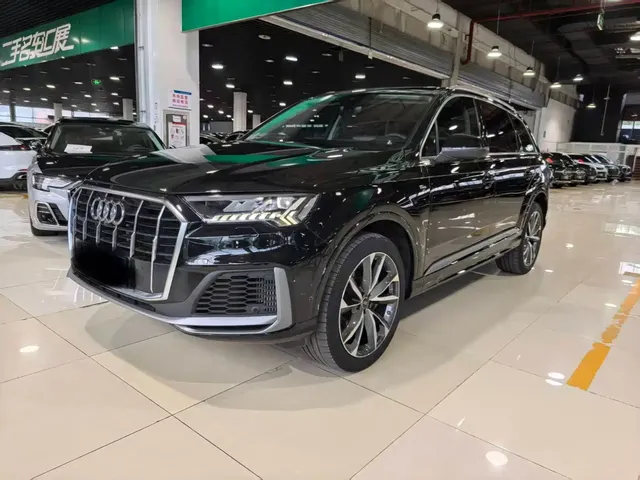 Audi Q7 2023 55 TFSI quattro S line Sport