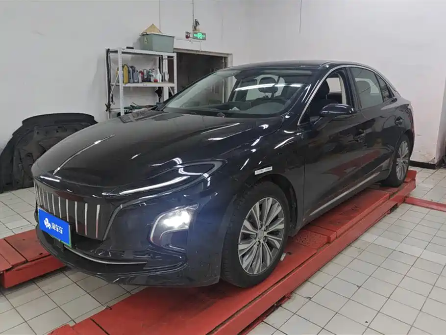 Hongqi E-QM5 2023 560km PLUS