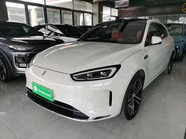 AITO Wenjie AITO M5 2025 Extended Range Ultra AWD
