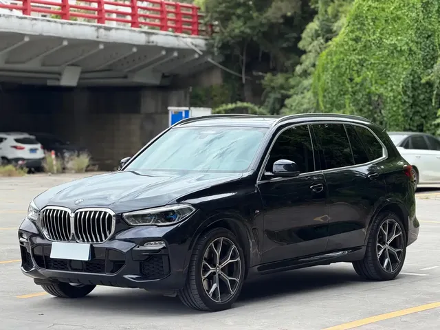 BMW X5 (Import) 2021 xDrive40i Exclusive M Sport Package