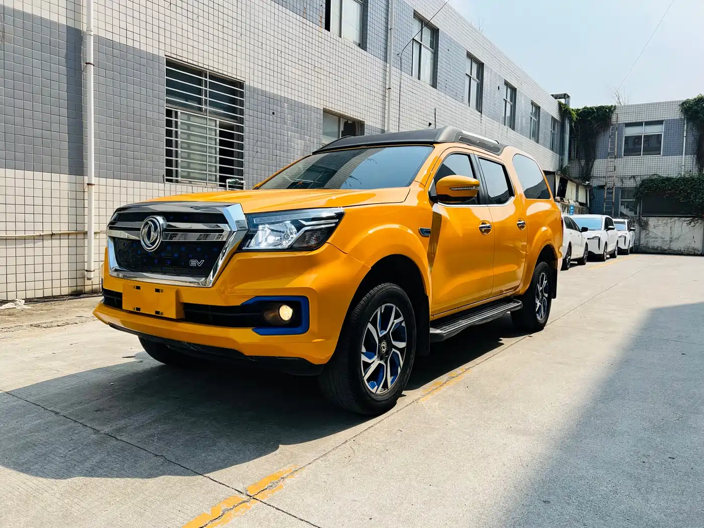 Dongfeng Rich 6 New Energy 2022 Van Flagship Edition