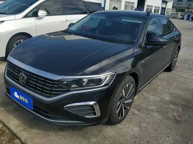 Volkswagen Passat 2025 Outstanding 380TSI Dragon Soaring Edition
